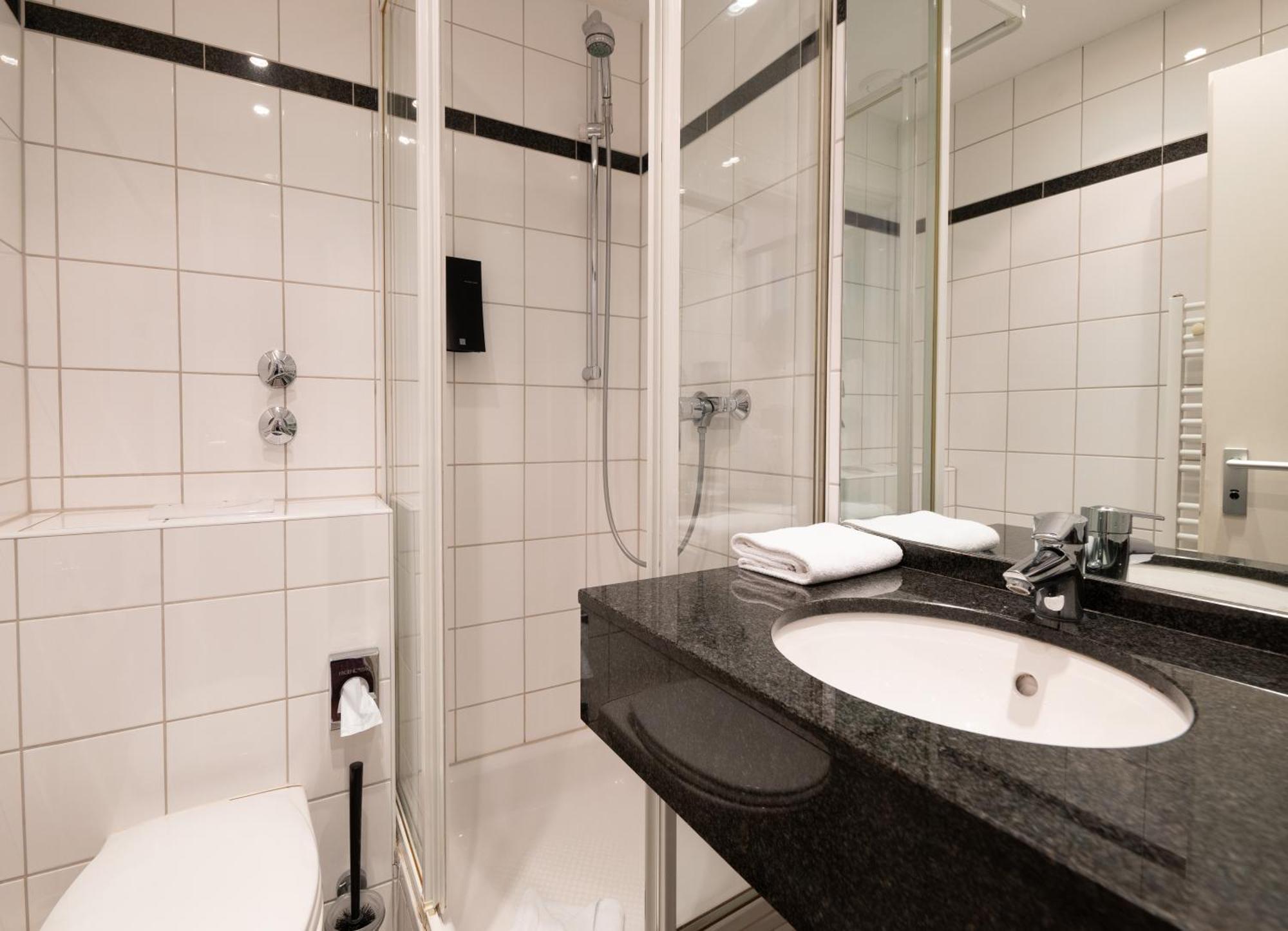 Hotel Medo Koeln Εξωτερικό φωτογραφία