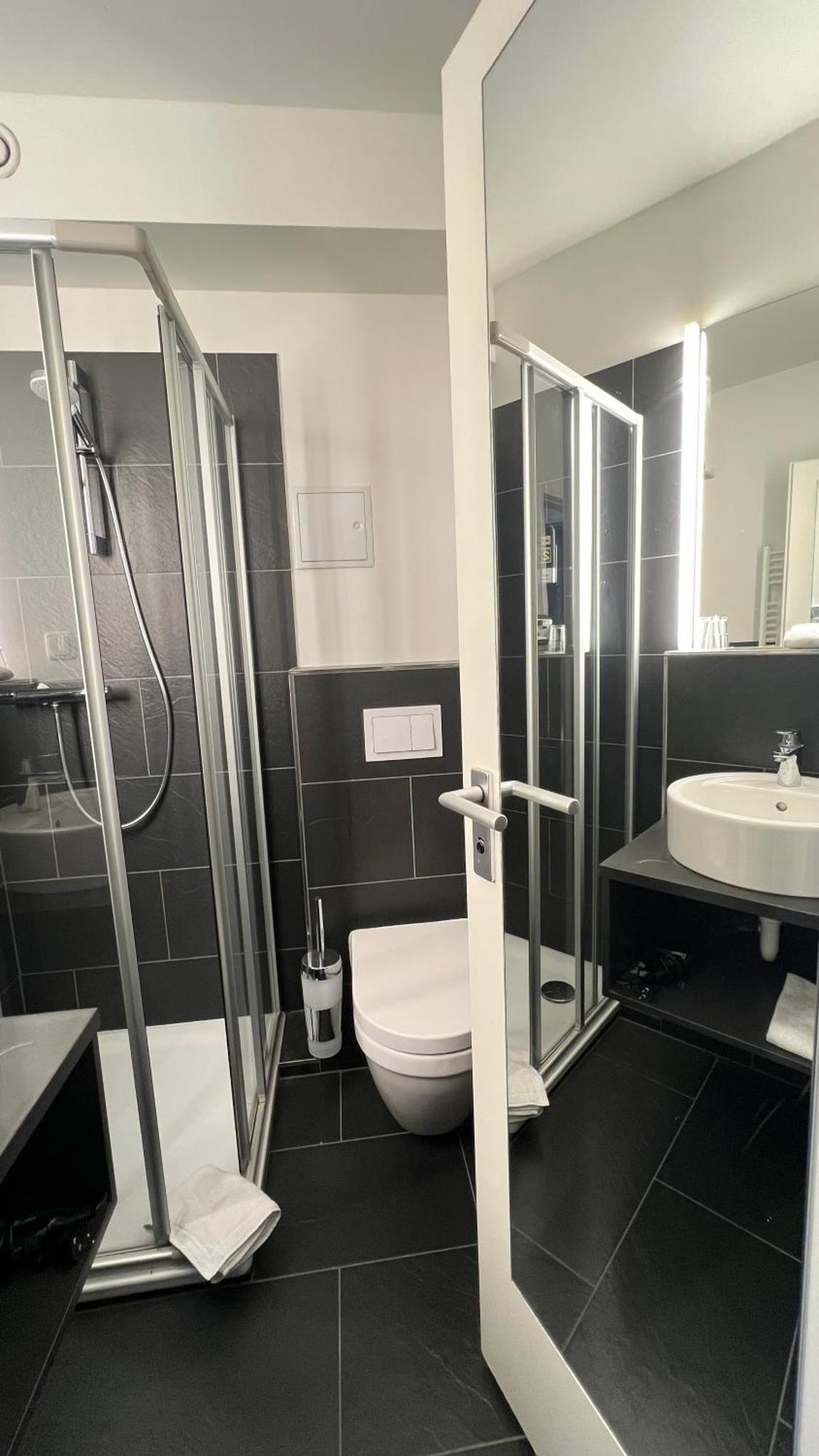 Hotel Medo Koeln Εξωτερικό φωτογραφία